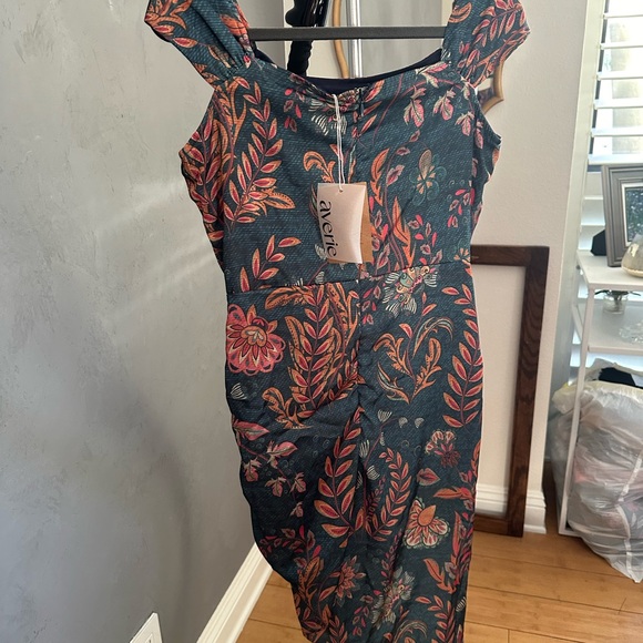 NWT Averie Ruched Draped Dress - Picture 3 of 7